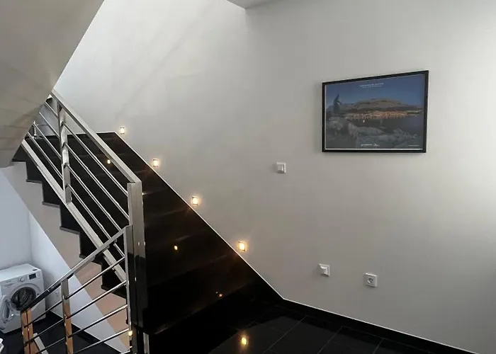 Sunshine House Makarska