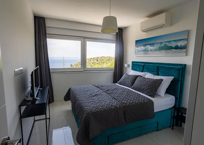 Sunshine House Apartament *