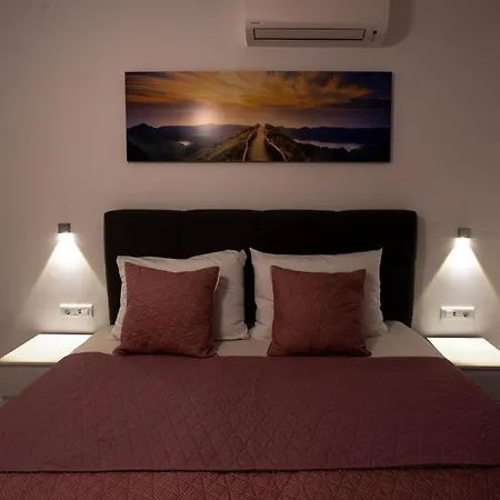 Sunshine House