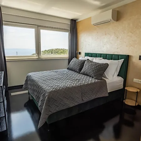 Sunshine House Lägenhet Makarska
